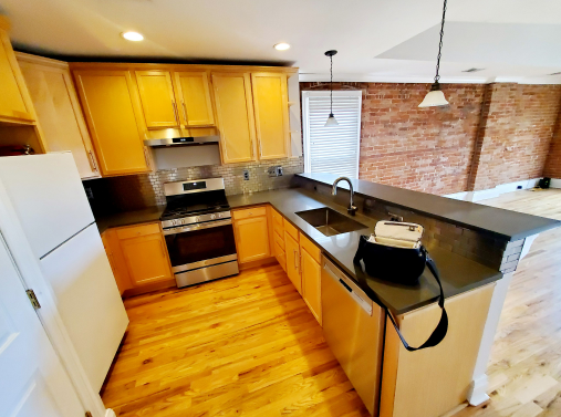 Roochii Cleaning Denver Image